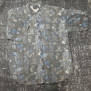 Vintage Shah Safari Single Stitch Mens Short Sleeved Size Large Hawaiian Shirt